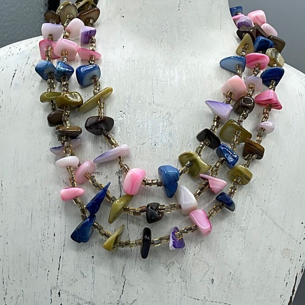Vintage triple strand Japan dyed mother of pearl necklace